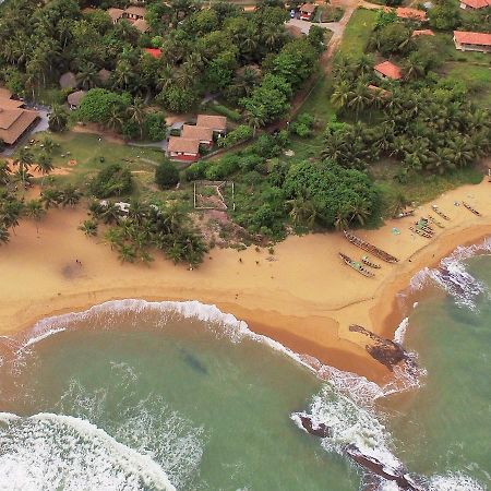Ko-Sa Beach Resort Ltd Ampeni Екстериор снимка